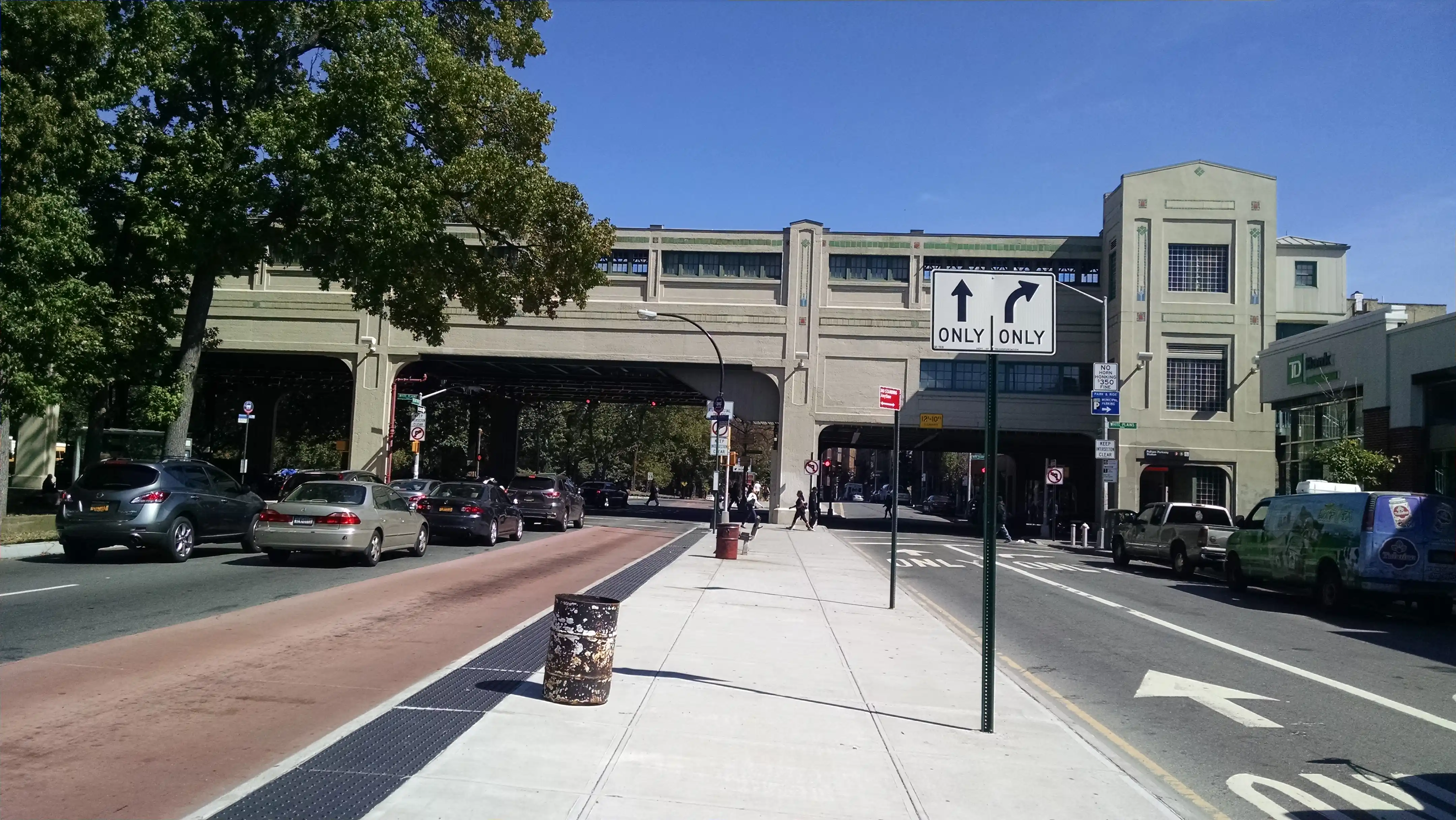 View of Pelham Parkway, New York